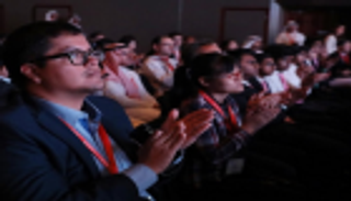 اختتام فعاليات "ندوة الإنسان في الفضاء" بدبي