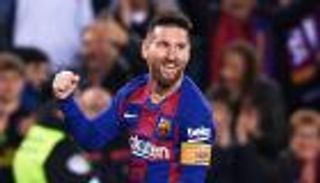 من ريال مدريد.. لاعب وحيد أجبر ميسي على طلب قميصه
