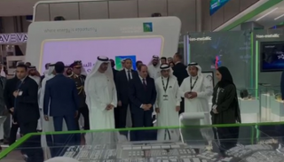  الرئيس المصري عبدالفتاح السيسي داخل معرض أديبك 2019 