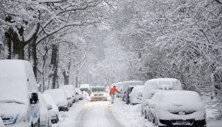 هطول الثلوج قطع الطرق وحاصر المرضى في ولاية نمساوية