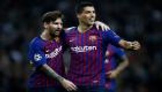 دعمه ألف مرة.. سواريز يعترف بفضل ميسي
