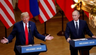 الرئيس الأمريكي دونالد ترامب ونظيره الروسي بوتين