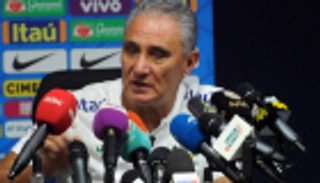 تيتي يمتدح لاعبي البرازيل المحترفين بالدوري السعودي