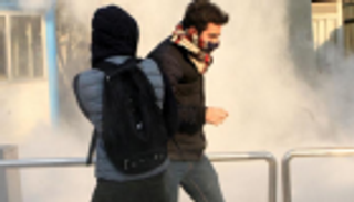 هتاف "يسقط الديكتاتور" يزلزل طهران غداة رفع أسعار الوقود