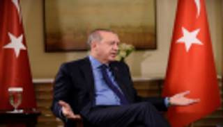 أردوغان يطيح بـ4 رؤساء بلديات جدد ويرفع عدد المعزولين لـ24