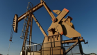 أسعار النفط ترتفع 2% رغم المخاوف من زيادة الإمدادات