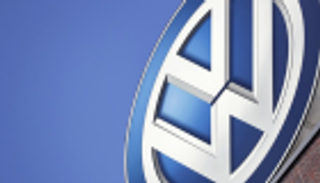 فولكس فاجن تستعين بمسؤول من بي إم دبليو.. وترفض التعاون مع تسلا