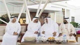 الشيخ محمد بن زايد آل نهيان والشيخ خالد بن أحمد بن محمد آل خليفة في لقاء سابق