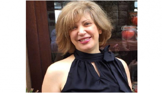 الكاتبة السورية عبير أسبر