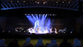 نهيان بن مبارك يكرم شركاء المهرجان الوطني للتسامح