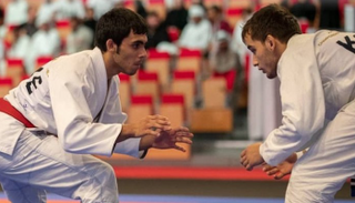 جانب من المنافسات