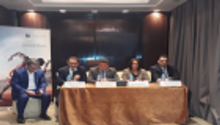 بنك استثمار يتوقع هبوط الدولار في مصر إلى 15.90 جنيه خلال أيام