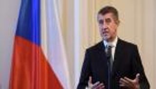 رئيس الوزراء التشيكي نادم على ماضيه الشيوعي