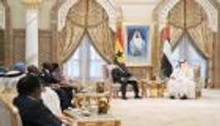 محمد بن زايد ورئيس غانا يبحثان تعزيز الاستثمار بين البلدين
