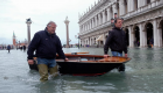 اعتدال الطقس في البندقية بعد 3 فيضانات جارفة