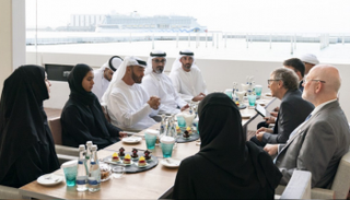 الشيخ محمد بن زايد يستقبل بيل جيتس