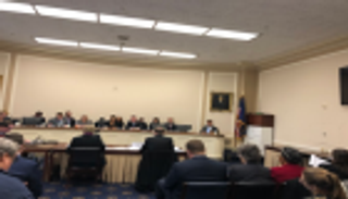 مساعد بومبيو: أفريقيا تفضل السلاح والتدريب الأمريكي 