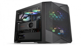 ثيرمال تيك تطلق مجموعة جديدة من Commander