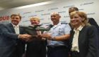 دبي للطيران.. شراكة بين بوينج وإمبريار لإنتاج طائرة نقل متعددة المهام