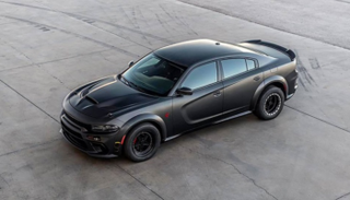دودج تطلق الموديل القياسي Charger SRT Hellcat 