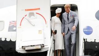 الأمير هاري وميجان ماركل خلال إحدى السفريات - أرشيفية