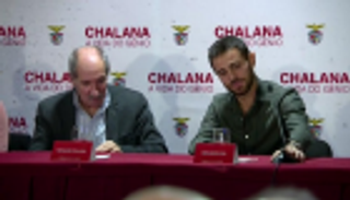 سيلفا يروي قصة نادرة عن الشخص الأكثر تأثيرا في مسيرته