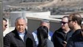 صحيفة فرنسية: اعتراف واشنطن بالمستوطنات هدية لنتنياهو