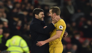 بوكيتينو وهاري كين