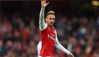 بيير إيمريك أوباميانج مهاجم أرسنال