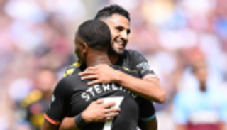 ليلة مجنونة لسترلينج على "تويتر" بطلها رياض محرز