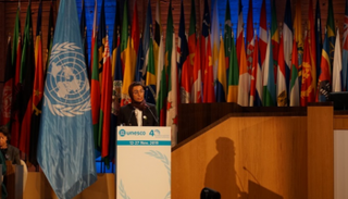 نورة بنت محمد الكعبي وزيرة الثقافة وتنمية المعرفة الإماراتية