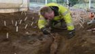 مدفونة منذ 1000 عام.. العثور على سفينة من عصر الفايكنج بالنرويج