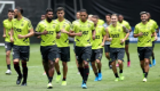 "الستائر السوداء" وسيلة فلامنجو للاستعداد لموقعة نهائي ليبرتادوريس