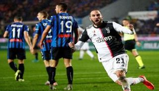 يوفنتوس ضد أتالانتا 