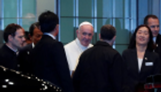 بابا الفاتيكان يزور اليابان لنقل رسالته ضد السلاح النووي