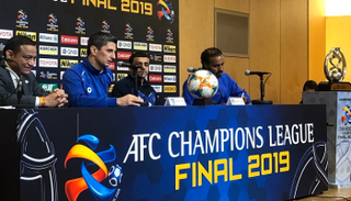 لوشيسكو مدرب الهلال السعودي