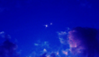 "رمز الحب" يقترن بـ"ملك الكواكب" في السماء الأحد