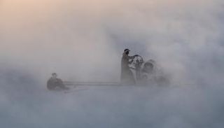 عمال المحاجر يباشرون عملهم في صعيد مصر