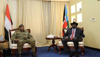 لقاء سابق بين عبدالفتاح البرهان وسلفاكير ميارديت