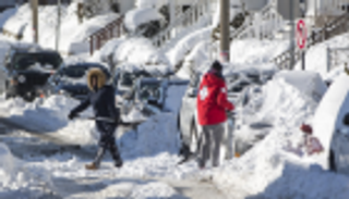 ثلوج ورياح قوية تهدد احتفال الأمريكيين بـ"عيد الشكر"