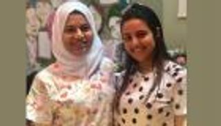 المصرية نور النمر مصممة الأزياء لمرضى السرطان: الفرحة علاجهم
