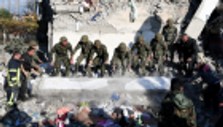 ارتفاع ضحايا زلزال ألبانيا إلى 14 قتيلا