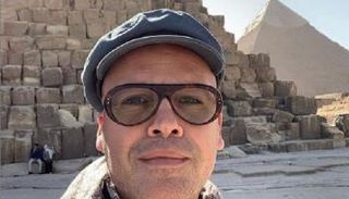 العالمي بيلي زين يصل إلى القاهرة 