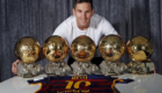 زيارة سرية تمنح ميسي لقبه السادس من الكرة الذهبية