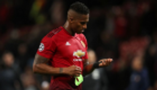 قائد يونايتد السابق: أتألم عندما أشاهد مباريات الفريق