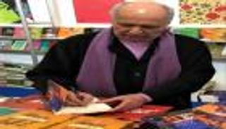 الروائي المغربي أحمد المديني يجدد ولع المبدعين العرب بباريس