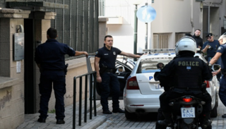 عناصر من الشرطة التركية - رويترز