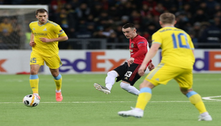 مانشستر يونايتد وأستانا