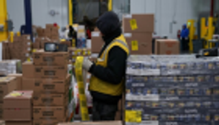 بمساعدة الروبوتات.. توصيل السلع الغذائية للمنازل في نيويورك