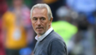 فان مارفيك يؤكد قدرة "الأبيض" على التطور قبل مواجهة العراق